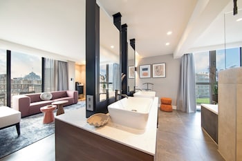 Panoramic Suite, Sea View
