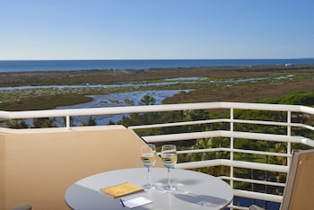 Double or Twin Room, Sea View (Lagoon Side)