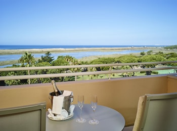 Double or Twin Room, Sea View (Lagoon Side)