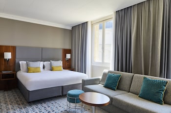 Premium Room, 1 King Bed with Sofa bed