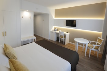 Double Room (King Size)