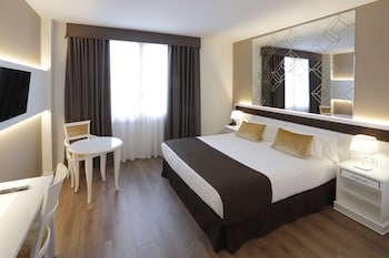 Double Room (King Size)