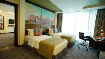 Panafric Deluxe Twin Room