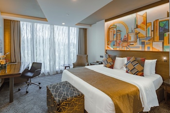 Panafric Deluxe Queen Room