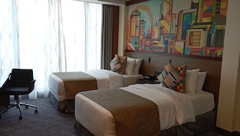 Panafric Deluxe Twin Room
