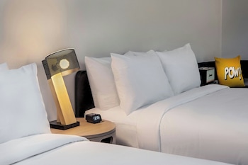 aloft, Room, 2 Queen Beds