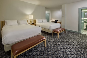 Suite, 2 Queen Beds