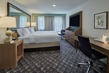 Superior Room, 1 King Bed