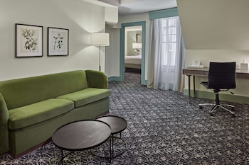 Suite, 1 King Bed