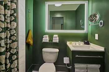 Superior Room, 2 Queen Beds, Balcony