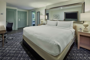 Superior Room, 1 King Bed