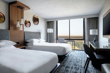Room, 2 Queen Beds (Hearing Accessible)