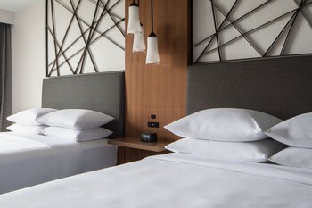 Studio Suite, Multiple Beds