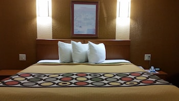 Studio Suite, 1 King Bed, Non Smoking