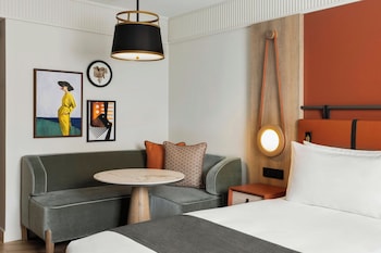 Superior Room, 1 King Bed (View)