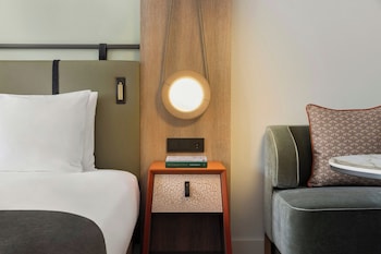 Deluxe Room, 2 Twin Beds