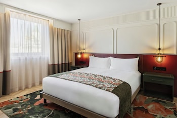 Suite, 1 Bedroom (View)