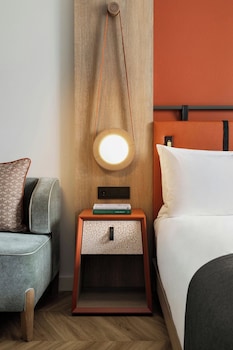 Superior Room, 1 King Bed