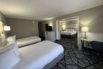 Suite, Multiple Beds, Non Smoking (Two-Bedroom)
