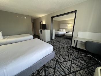 Studio Suite, Multiple Beds, Non Smoking