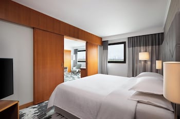 Junior Suite, 1 King Bed