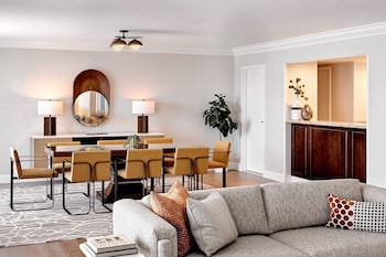 Presidential Suite, 1 Bedroom, Pool View