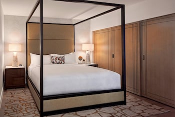 Executive Room, 1 Bedroom, Pool View