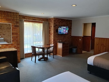 Executive Spa Suite
