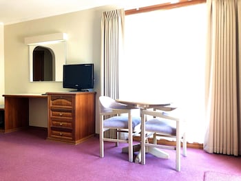 Deluxe Spa Queen Suite - 1 Queen bed