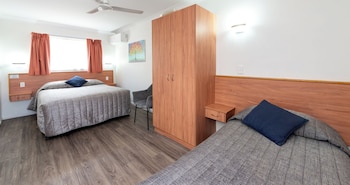 Family Suite, 2 Bedrooms, Non Smoking (Large Family)