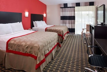 Room, 2 Queen Beds, Accessible, Non Smoking