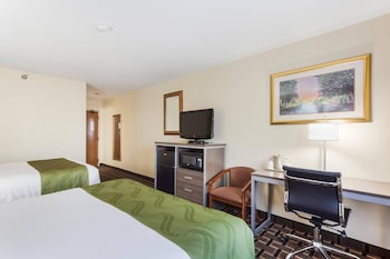 Standard Room, 2 Queen Beds, Non Smoking