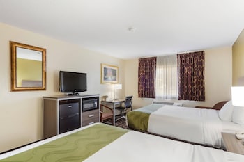 Standard Room, 2 Queen Beds, Non Smoking