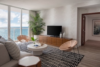 Royal Suite, 1 Bedroom, Ocean View