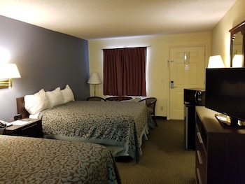 Standard Room, 2 Queen Beds, Smoking