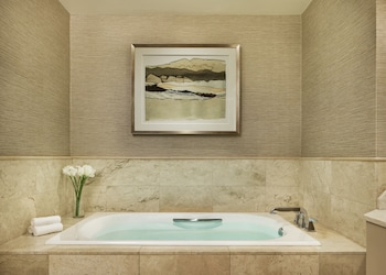 Club Single Room, 3 Bedrooms