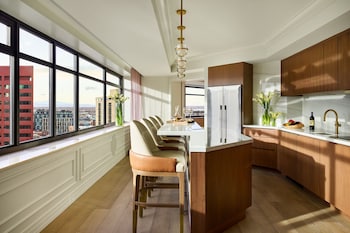 Presidential Suite, 1 King Bed