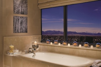 Presidential Single Room, 1 Double Bed, City View