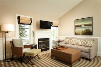 Junior Cottage
