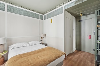 Design Double Room
