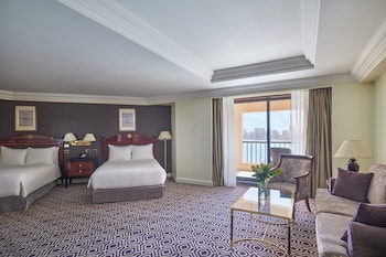 Junior Suite, 2 Twin Beds, Smoking (Nile View)