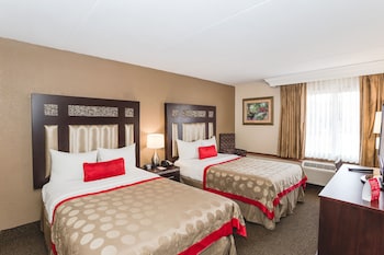 Room, 2 Double Beds, Non Smoking, Poolside
