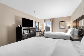 Standard Room, 2 Queen Beds, Non Smoking