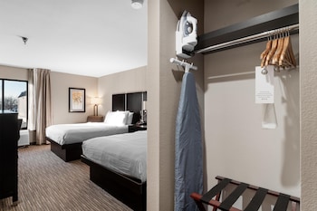 Standard Room, 2 Queen Beds, Non Smoking
