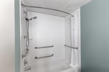 Suite, 1 King Bed, Accessible, Non Smoking (Bathtub)
