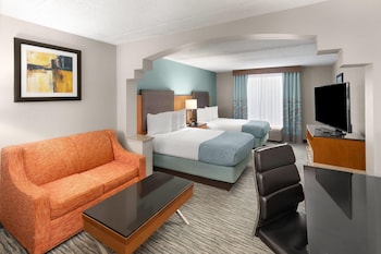Suite, 2 Double Beds, Non Smoking