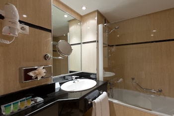 Double Room, 1 Queen Bed
