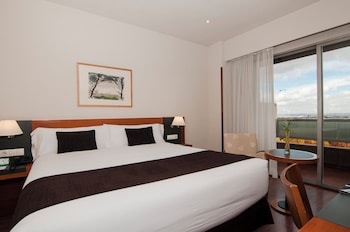 Double Room, 1 King Bed