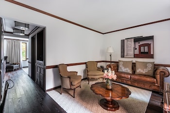 Executive Suite, 1 King Bed