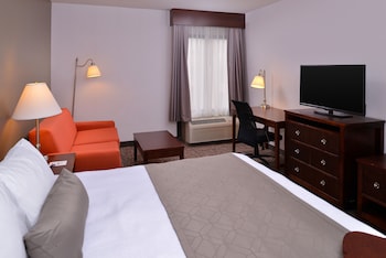 Suite, 1 King Bed, Non Smoking, Jetted Tub